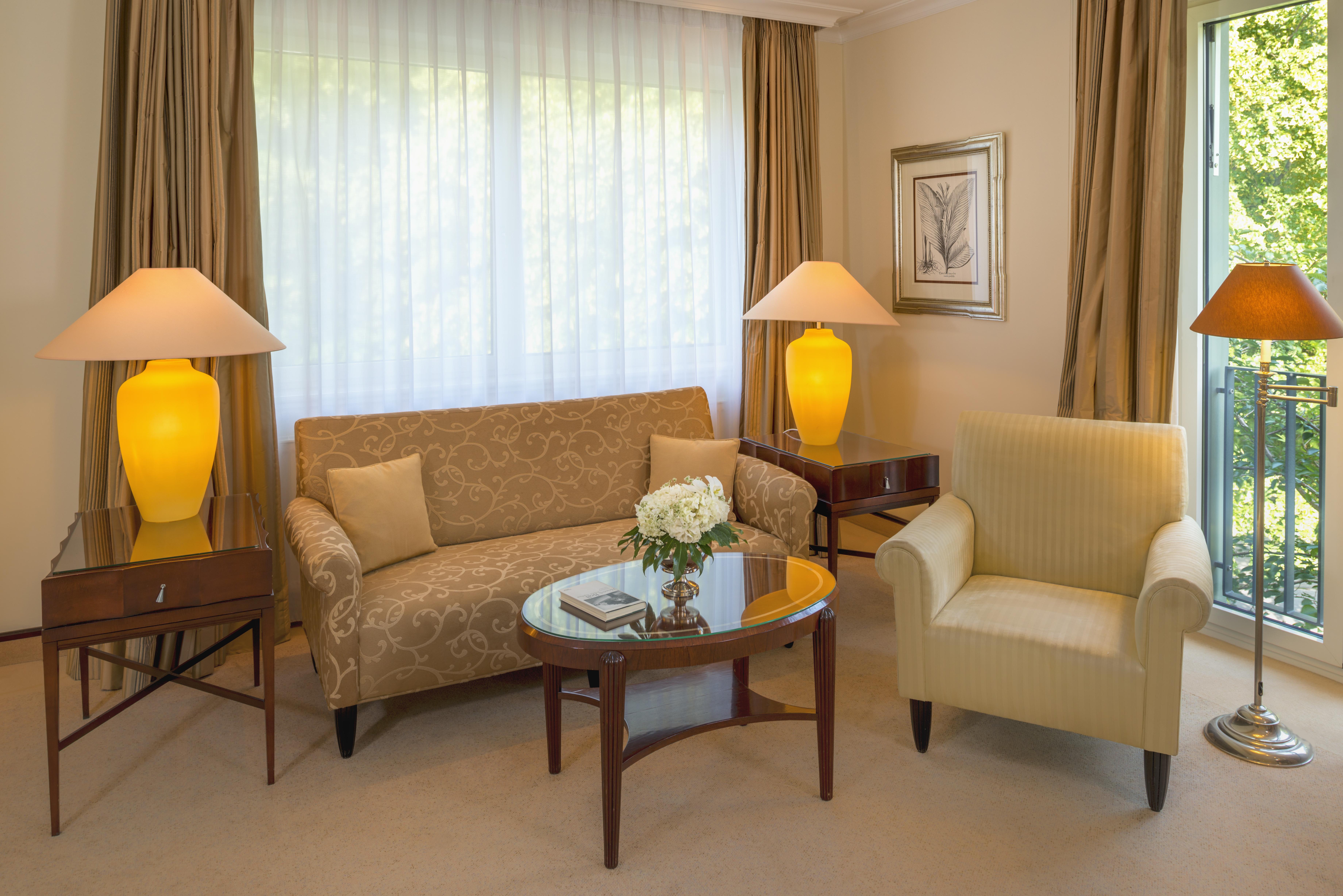 不来梅公园酒店 BRE 外观 照片 A living room at the hotel