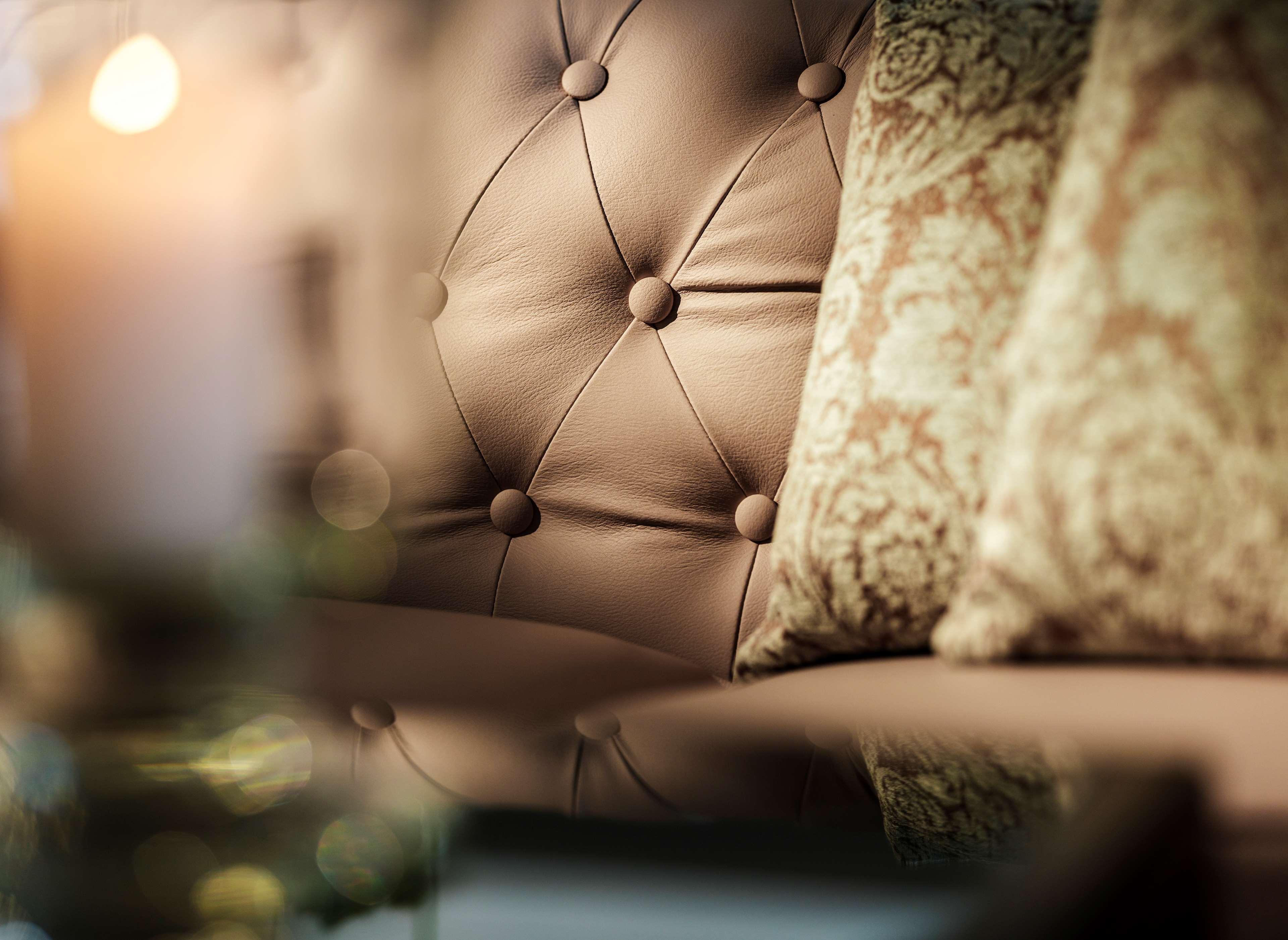 不来梅公园酒店 BRE 外观 照片 A leather chair