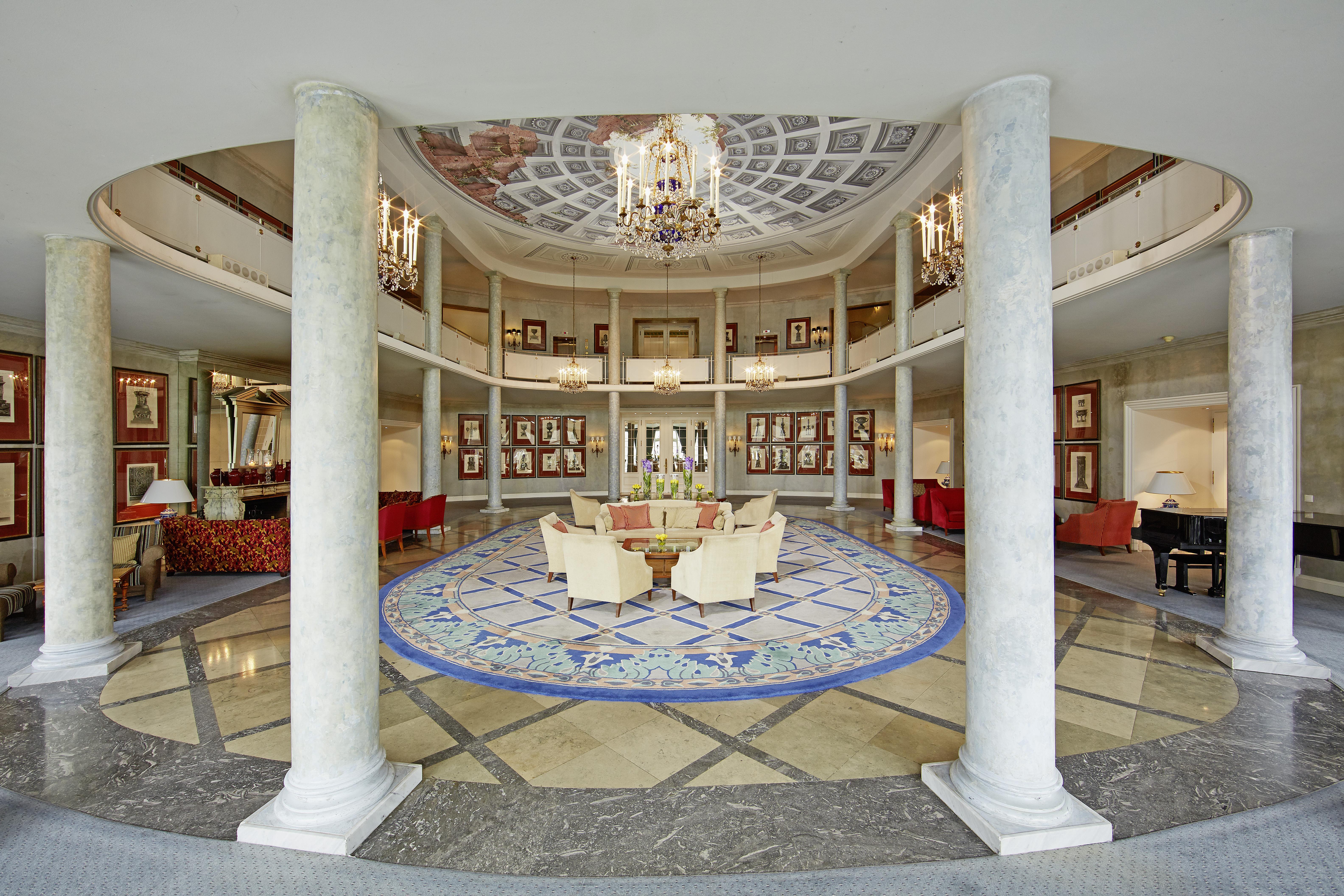 不来梅公园酒店 BRE 外观 照片 The lobby of the hotel