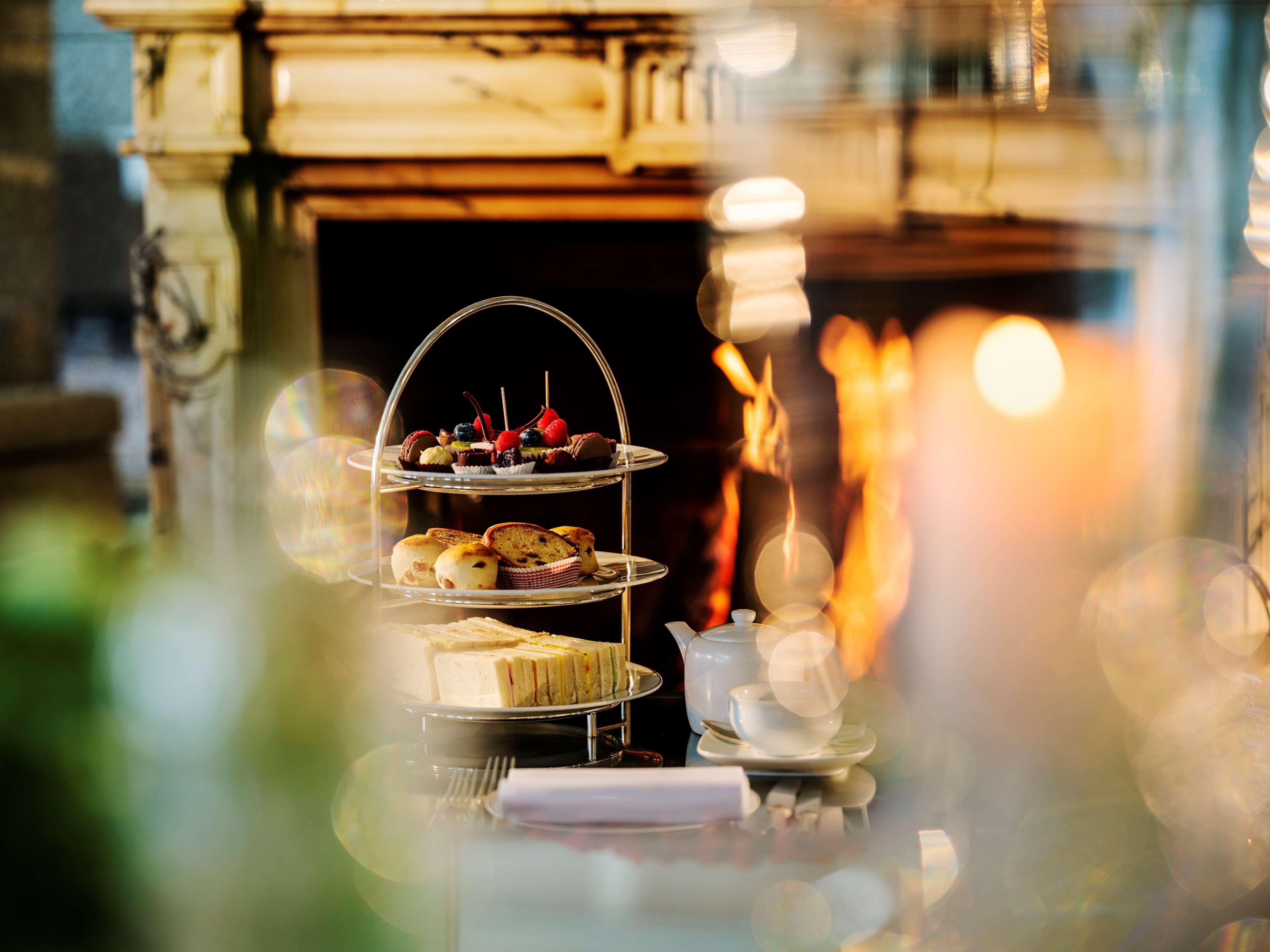 不来梅公园酒店 BRE 外观 照片 Afternoon tea at the National Café