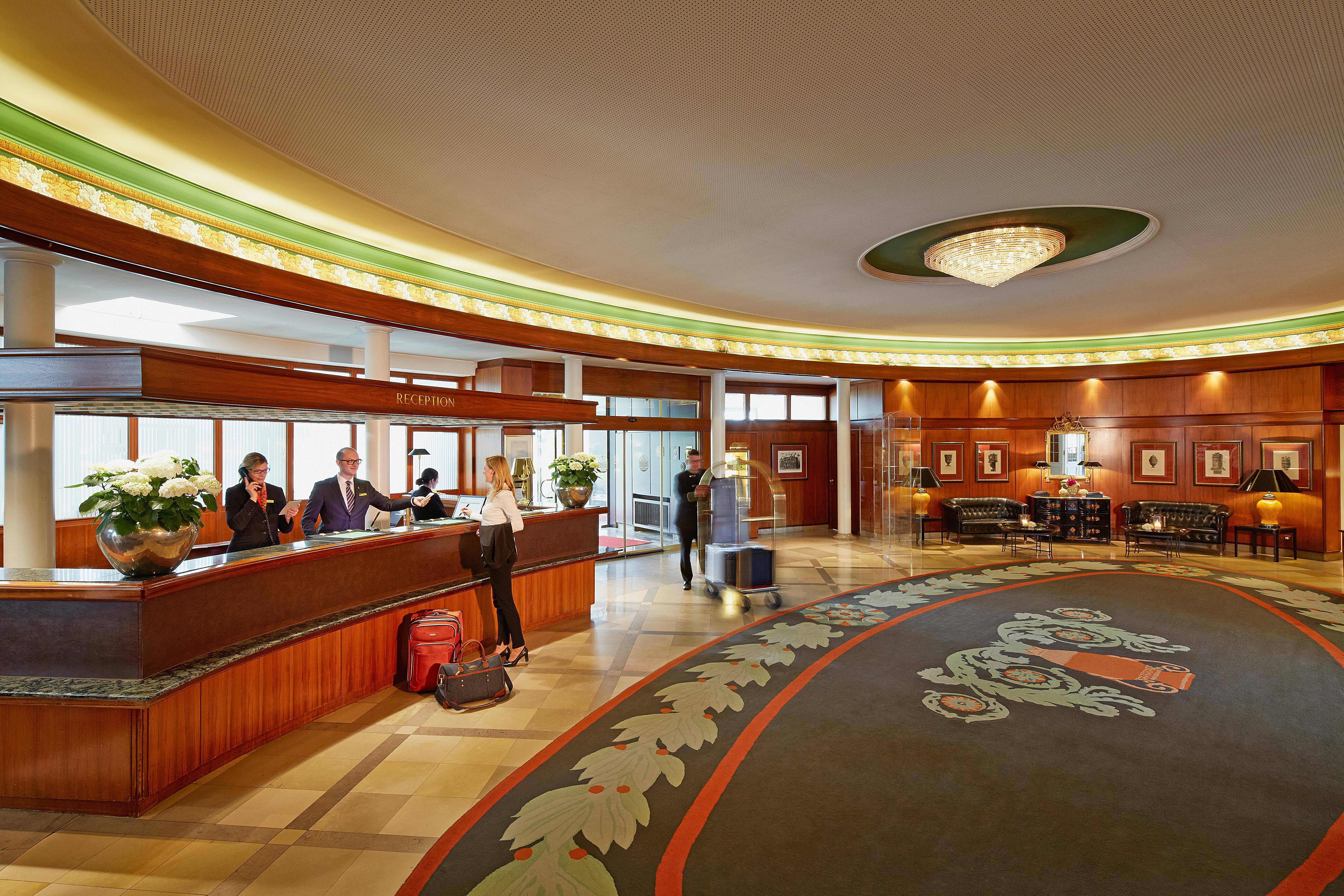 不来梅公园酒店 BRE 外观 照片 The lobby of the hotel