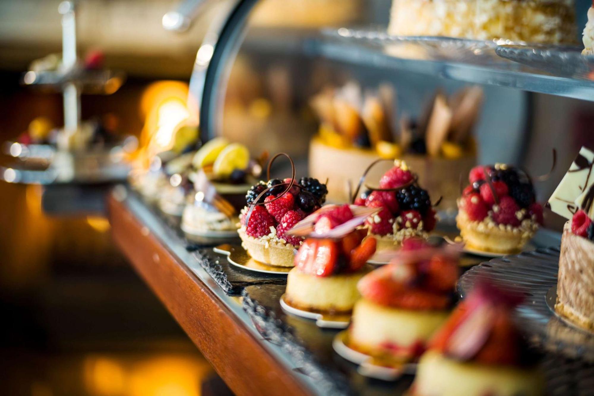 不来梅公园酒店 BRE 外观 照片 Pastries at a pastry shop